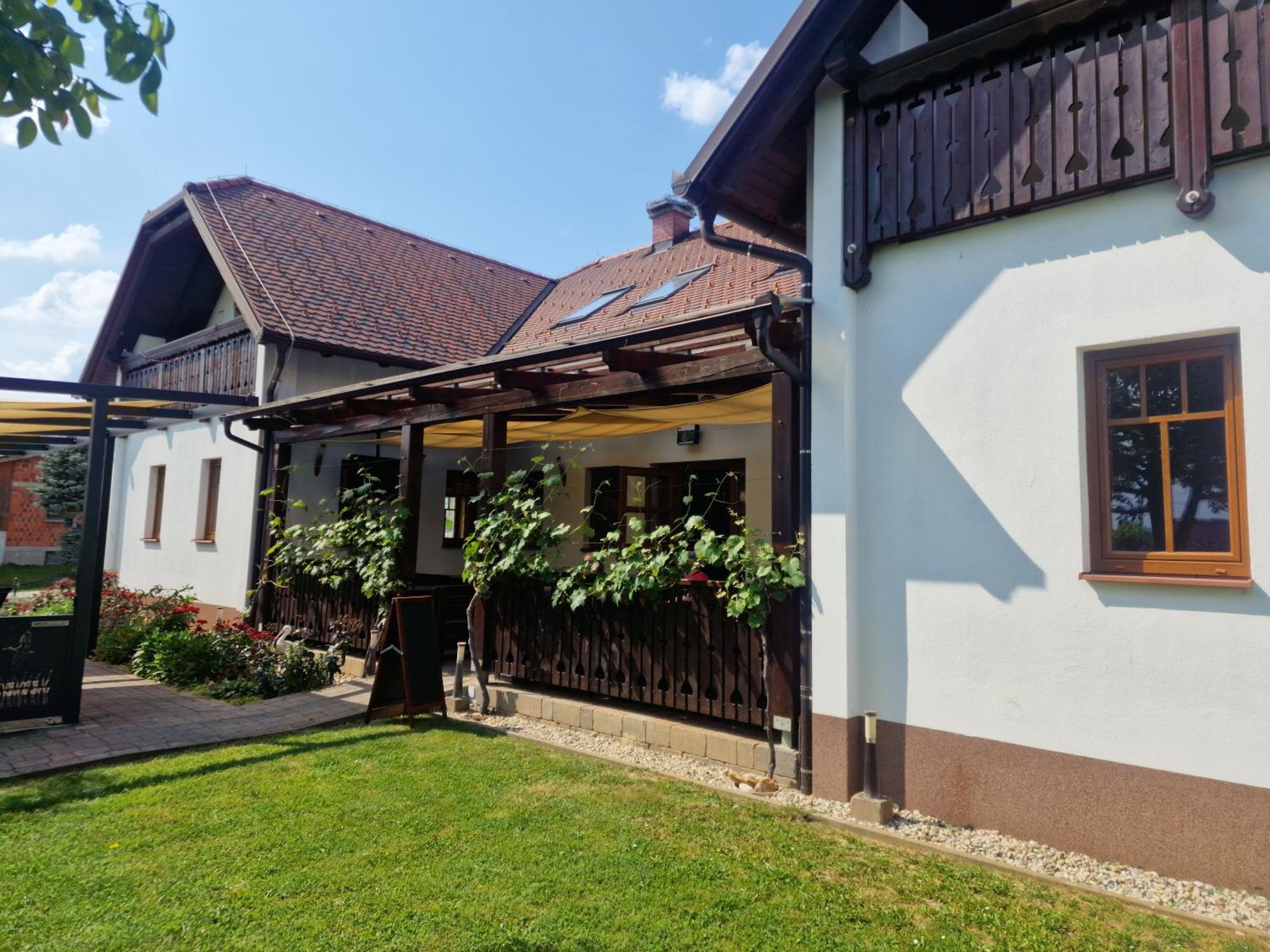 Hotel Pri Storklji Moravske Toplice Exterior foto